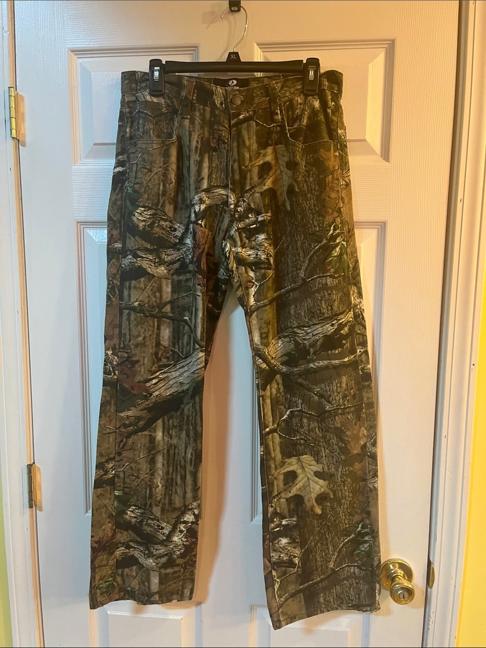 Mossy Oak Break-Up Infinity Camouflage Pants in Green and Brown